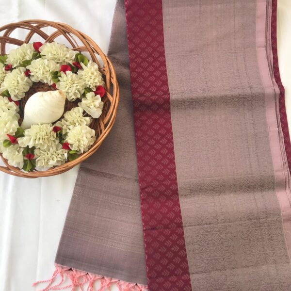 Jaquard Design soft silk with turning border