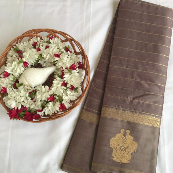 Kanchipuram silk saree in veldhari design &rettaipet border